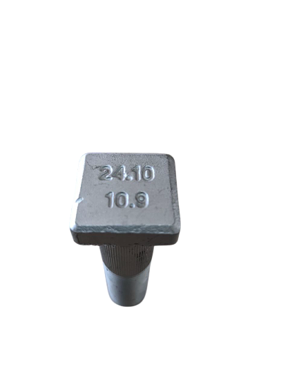 Болт колёсный 9043-3104050