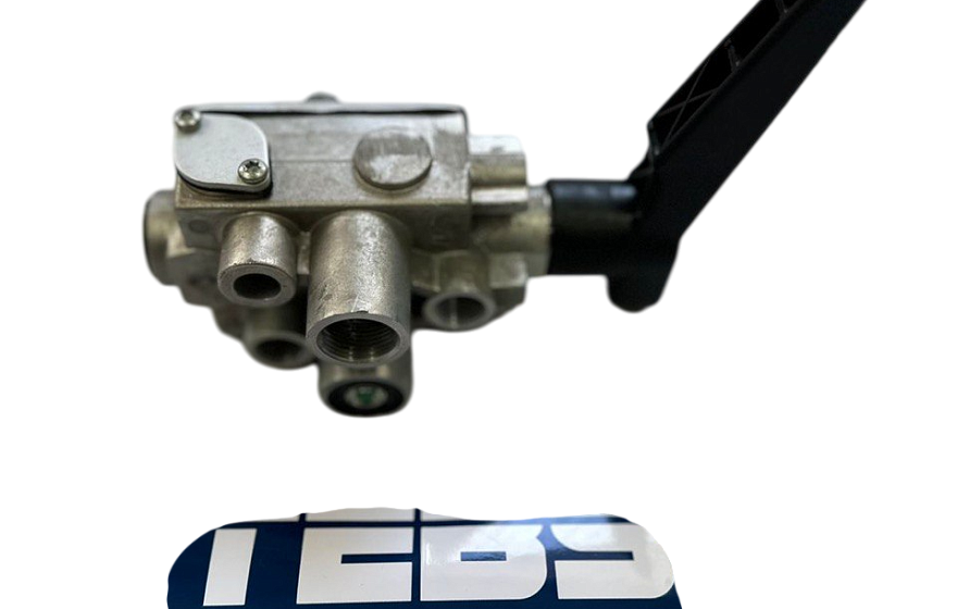 II36145 Клапан подъема опускания оси